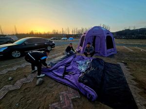 登山队户外野露营_体能储备与路线规划，安全至上