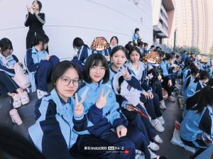 真正的高中生活_学业成长，专注学习，参与活动，健康生活，全面发展和珍惜