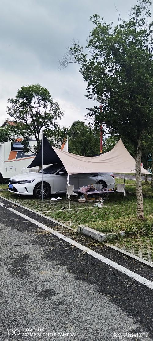 五一我打算去露营闺蜜硬要蹭车_白河湾露营五座楼徒步琉璃园探访白瀑寺静心