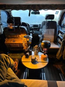 车外16度车内露营_16度车内睡觉冷？保暖方法与安全须知