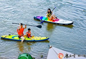 水上趣味运动都有哪些_夏日水上运动正流行，满足健身社交探险需求