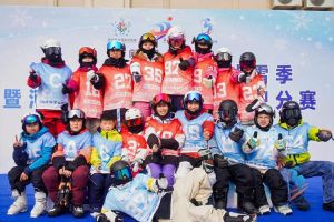 张家口足球冰雪学校运动员入选省滑雪训练营