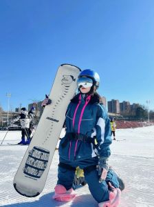长春万达夏日单板果酱赛，全民滑雪新体验！