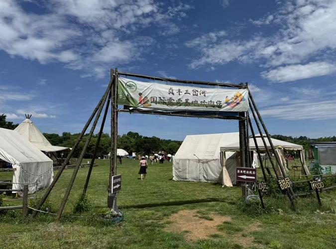 三岔河露营基地_山水相依,露营房车,放松身心好去处 三岔河露营基地_山水相依,露营房车,放松身心好去处