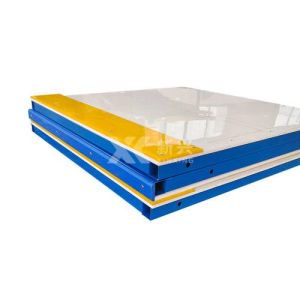 赛事冰场围栏定制，符合IIHF标准，耐低温，可快速安装
