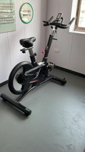 室内运动器材什么样的好_选对室内运动器材，实用安全空间省，预算合理好维护！