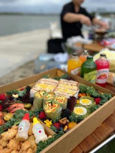 露营带的吃的_均衡营养，带足干粮零食，尽享惬意时光
