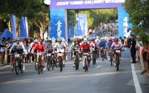 2026湘西骑行赛圆满落幕，800骑手竞速云端，体育文旅助振兴！